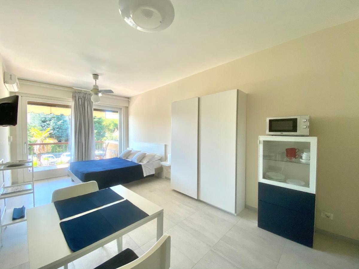 Jolly Apartments Sirmione Exterior photo