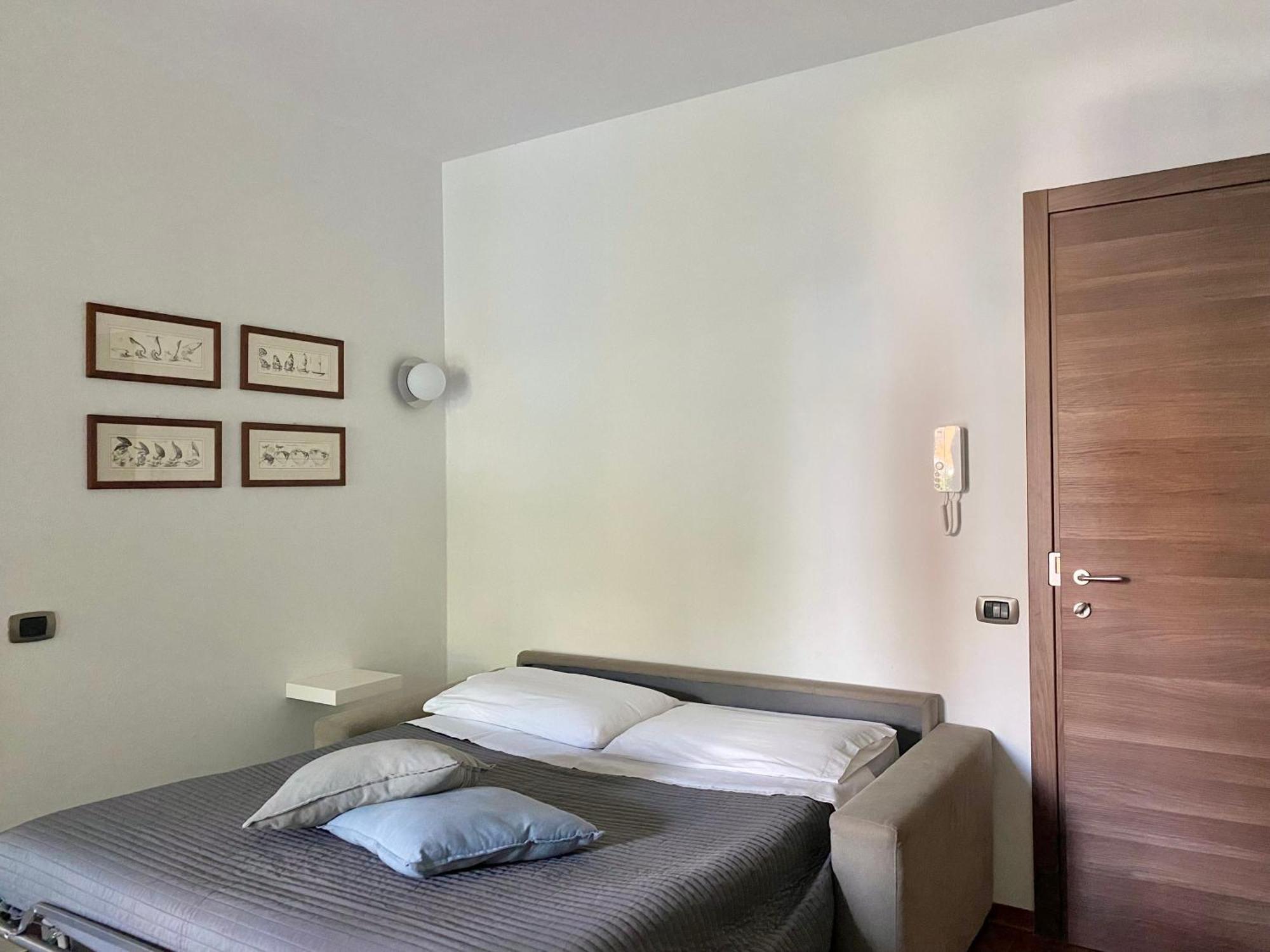 Jolly Apartments Sirmione Exterior photo