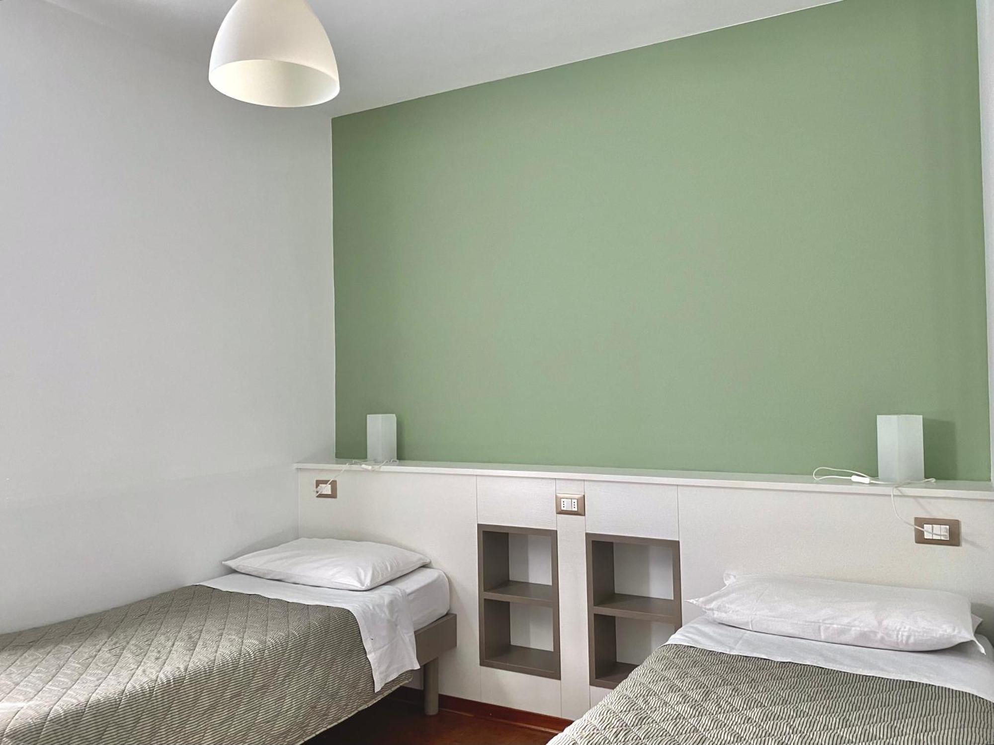 Jolly Apartments Sirmione Exterior photo